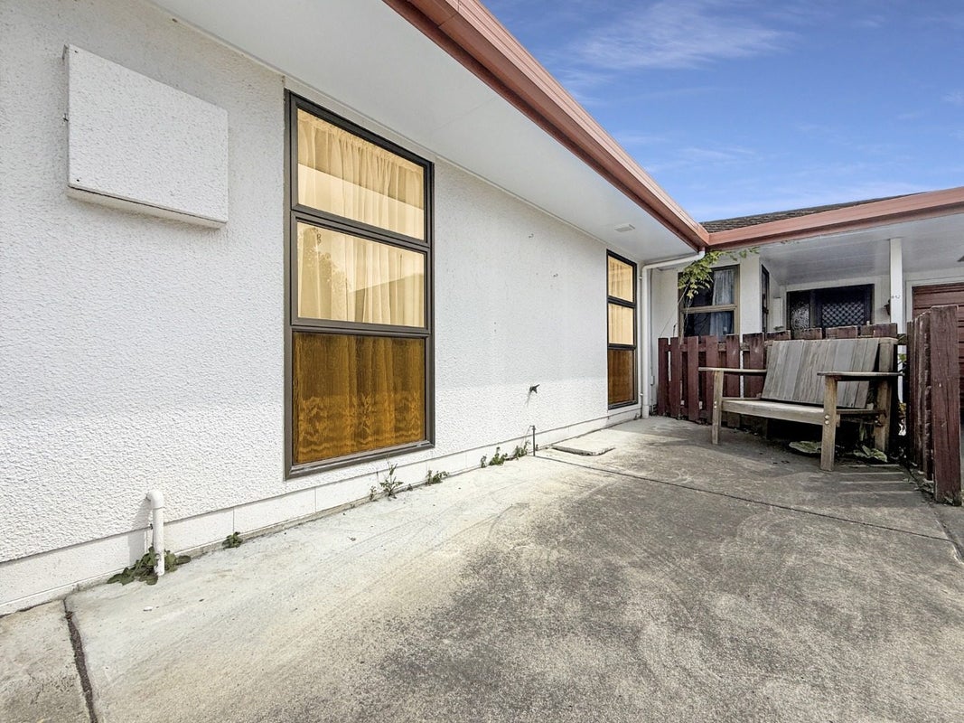 810 Queen Street West, Saint Leonards, Hastings - Carousel 14
