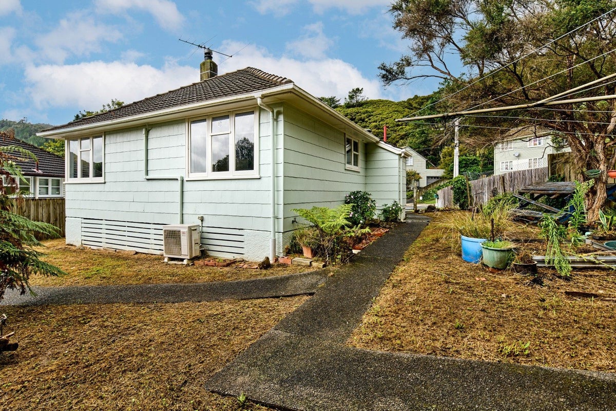 14 Boyd Grove, Naenae, Lower Hutt - Carousel 15