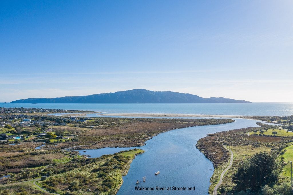 22 Kokako Road, Otaihanga, Paraparaumu - Carousel 22