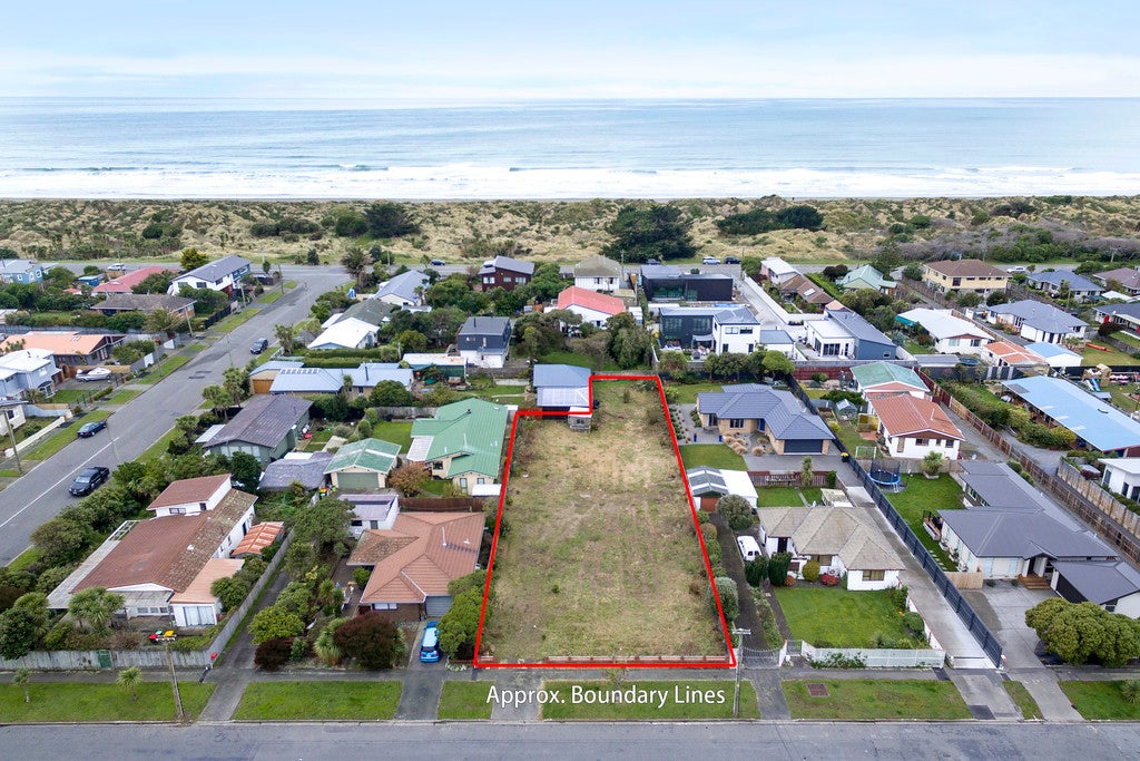 357 Pine Avenue, South New Brighton, Christchurch - Carousel 1