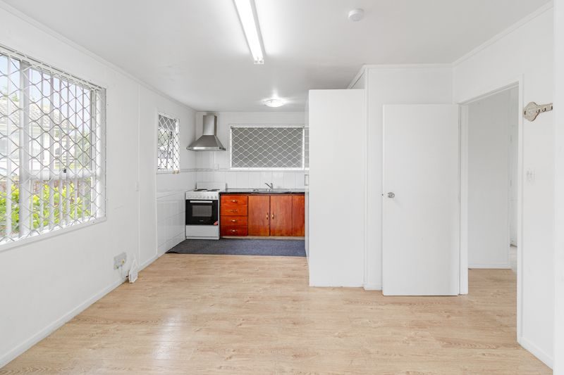 25 Orly Avenue, Mangere, Auckland - Carousel 2