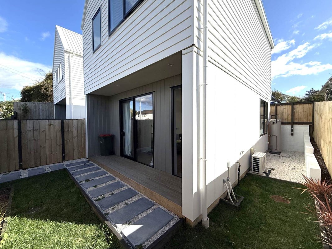 1/123 Barrack Road, Mount Wellington, Auckland - Carousel 12