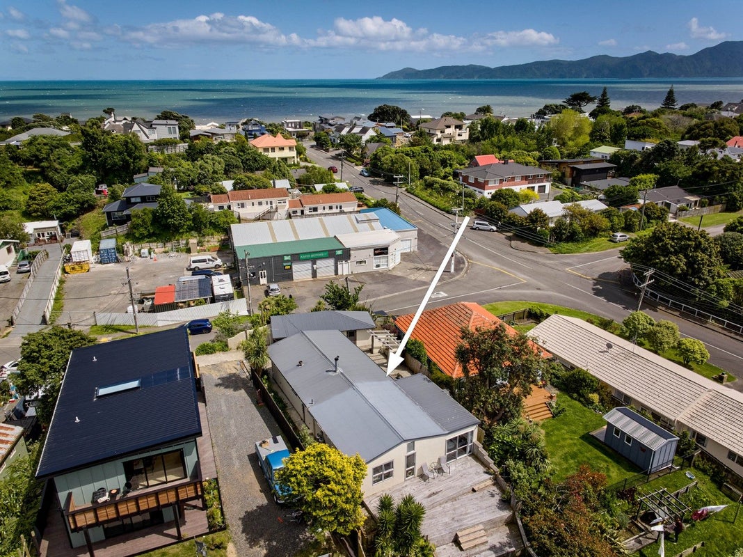 104 Renown Road, Raumati South, Paraparaumu - Carousel 2