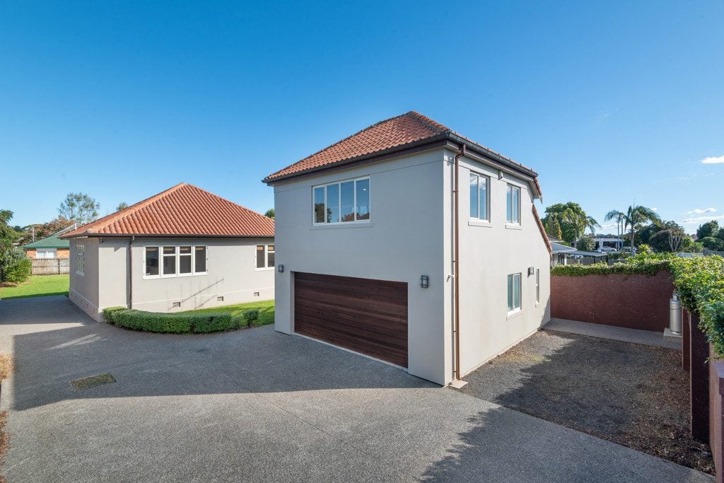90 Lambeth Road, Sandringham, Auckland - Carousel 2