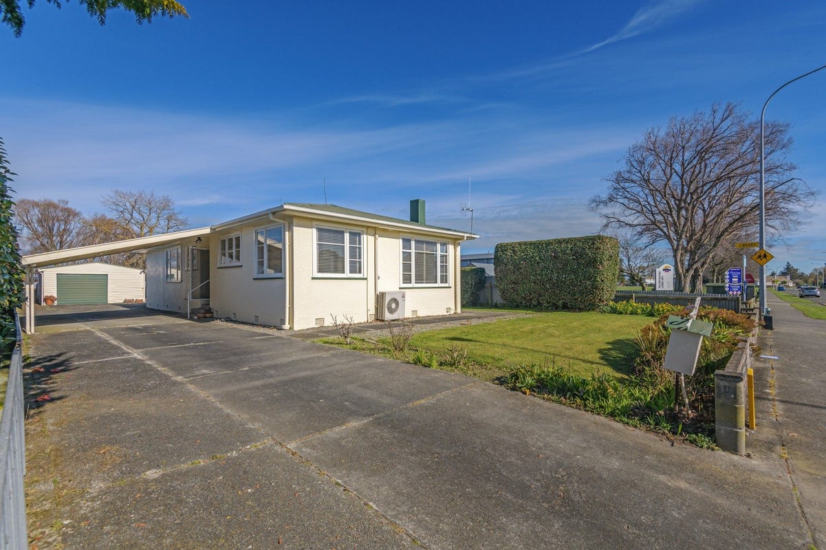 159 Highbury Avenue, Highbury, Palmerston North - Carousel 1