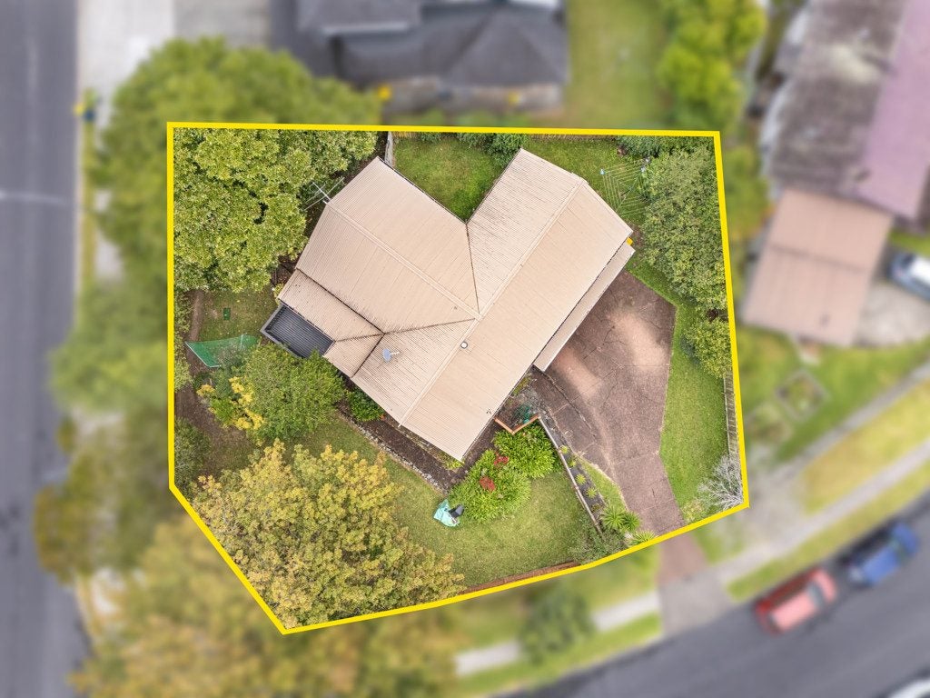 1 Redwing Street, Browns Bay, Auckland - Carousel 2