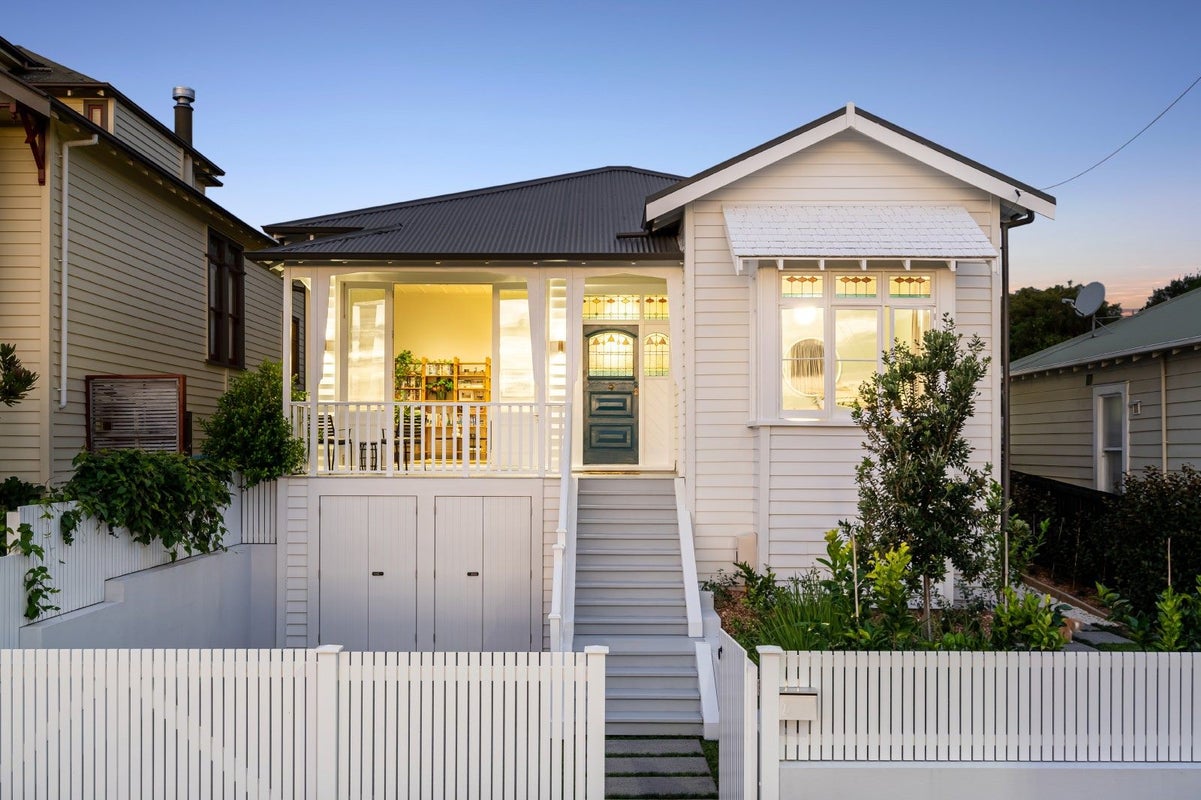 26 Farrar Street, Grey Lynn, Auckland - Carousel 1