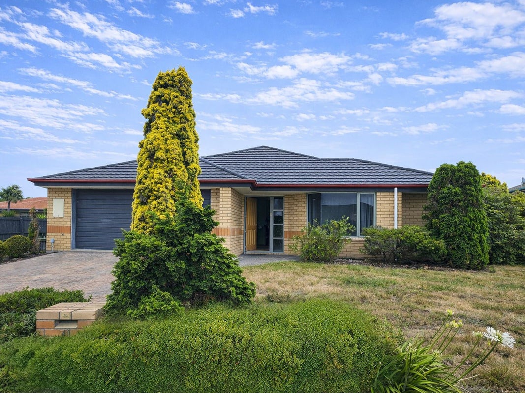 41 Eastwood Rise, Waimairi Beach, Christchurch - Carousel 1