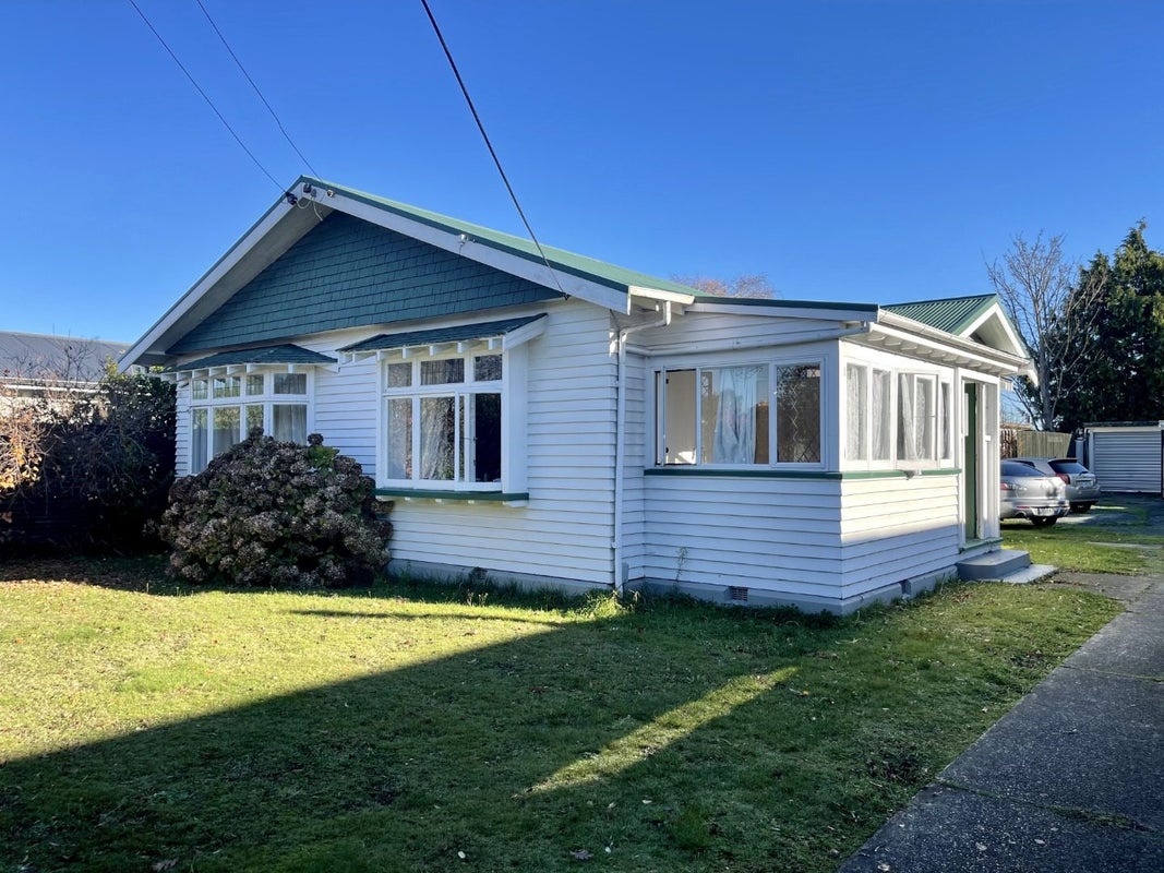 51 Stapletons Road, Richmond, Christchurch - Carousel 1