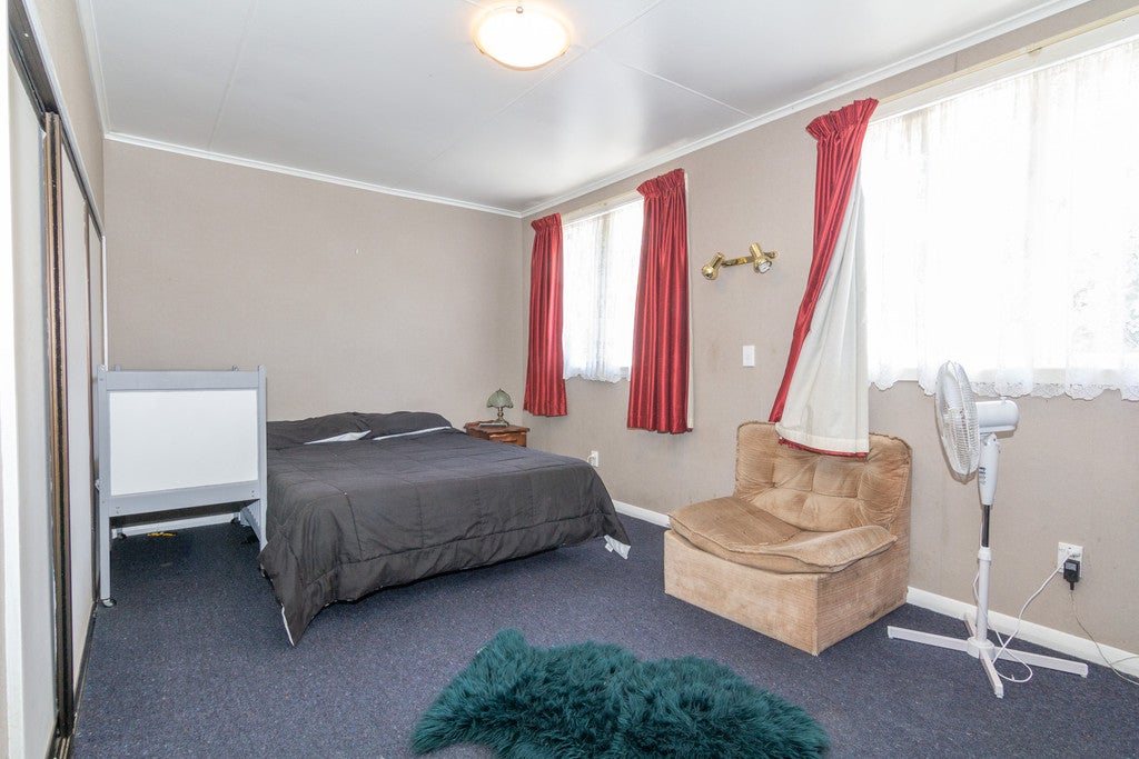 138 Lairdvale Road, Taumarunui - Carousel 2