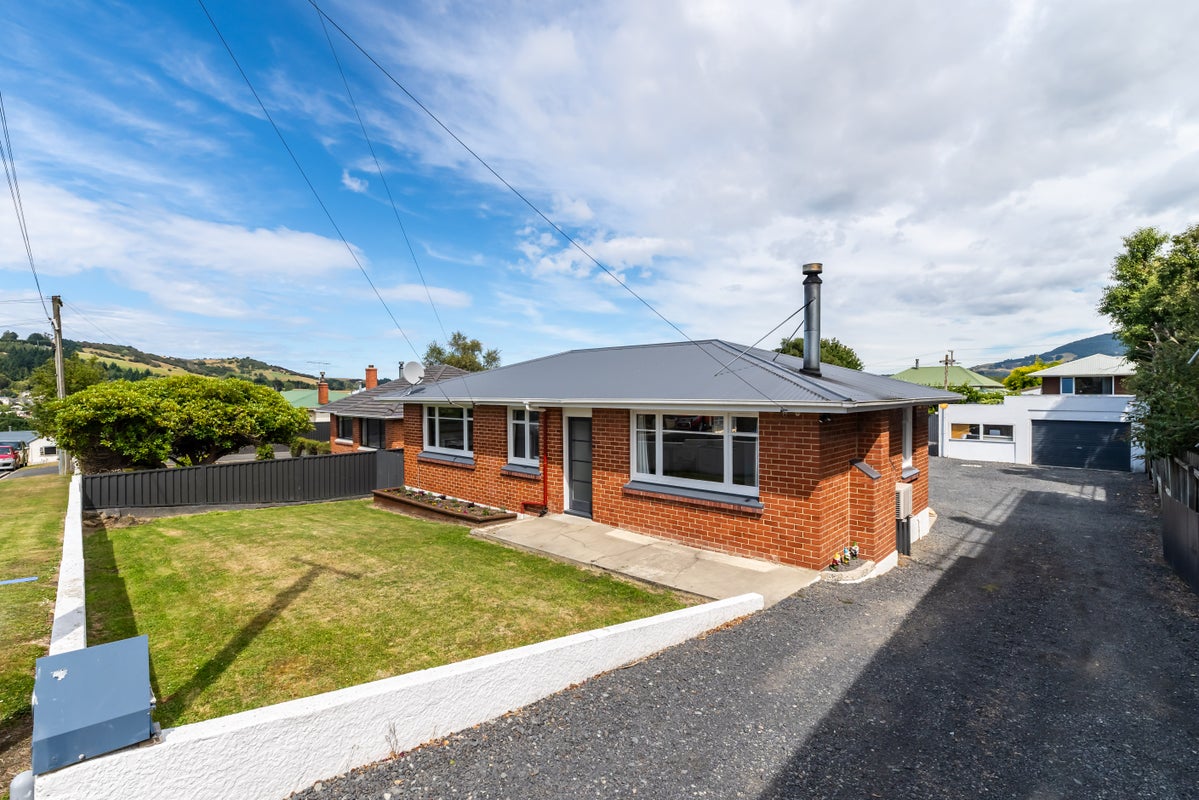 8 Shulma Street, Abbotsford, Dunedin - Carousel 2