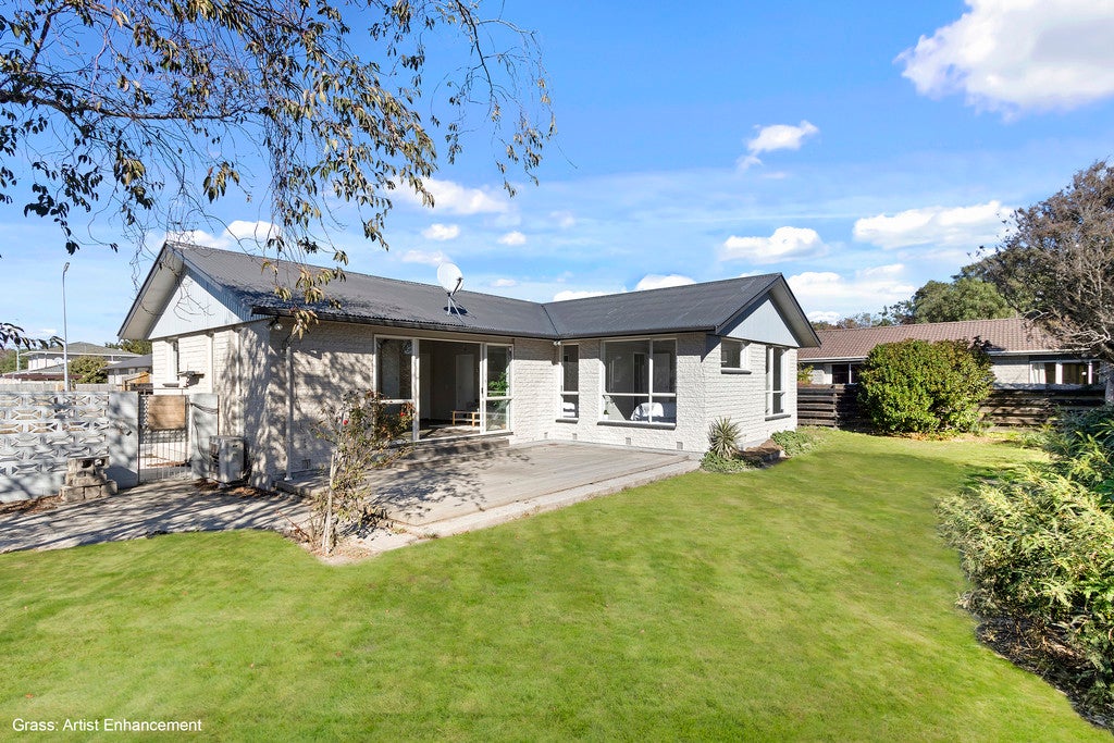 15 Farnborough Street, Aranui, Christchurch - Carousel 1