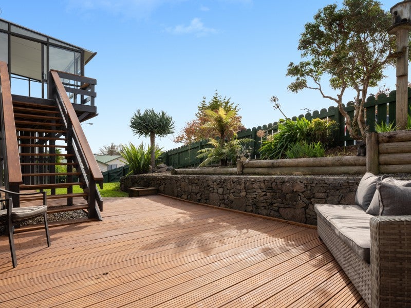 18 Park View Rise, Gate Pa, Tauranga - Carousel 1