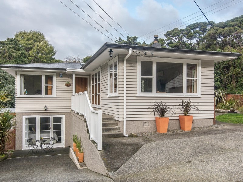 28 Tiromoana Road, Raumati South, Paraparaumu - Carousel 2