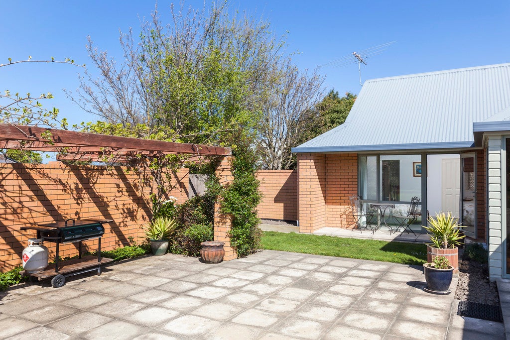 55 Eders Road, Woodend, Woodend - Carousel 26