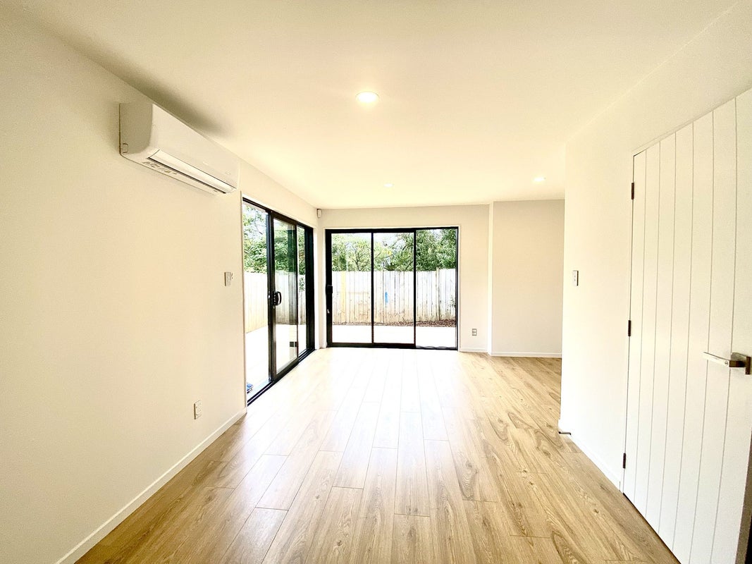 4/20 Peach Road, Glenfield, Auckland - Carousel 2