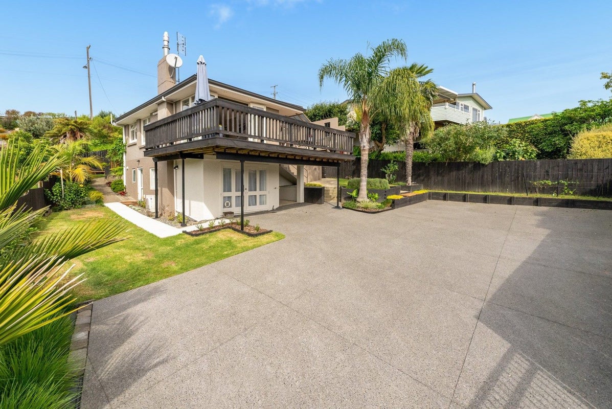 96 Vale Street, Otumoetai, Tauranga - Carousel 1