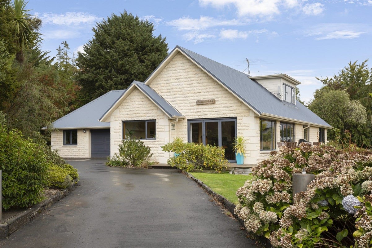42 Cemetery Road, East Taieri, Mosgiel - Carousel 2