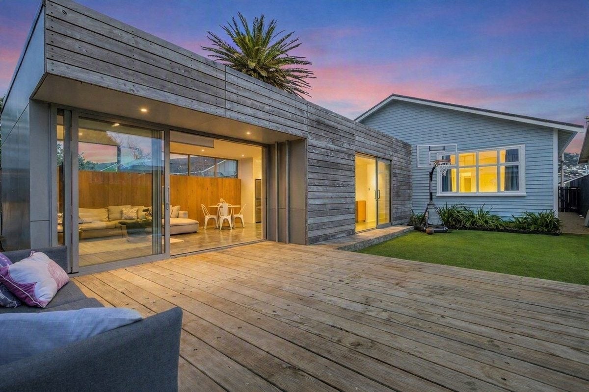185 Coutts Street, Rongotai, Wellington - Carousel 1