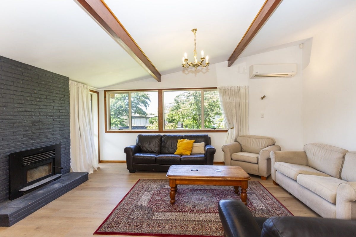 47 Glenharrow Avenue, Avonhead, Christchurch - Carousel 2