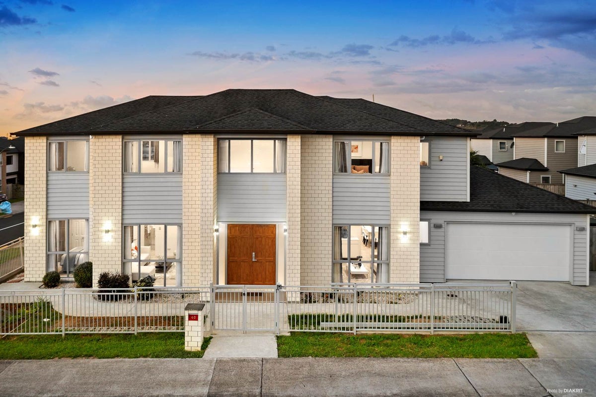 40 Calcite Avenue, Flat Bush, Auckland - Carousel 1