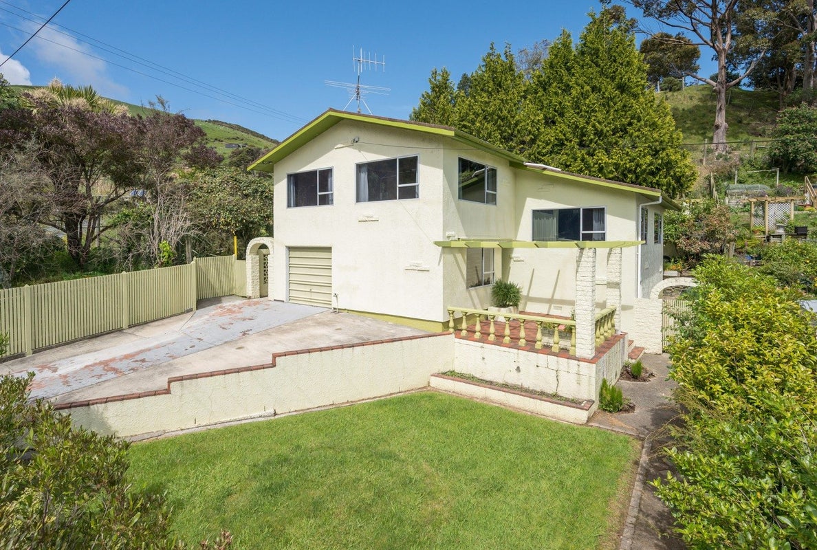 30 Brooklands Road, Atawhai, Nelson - Carousel 1
