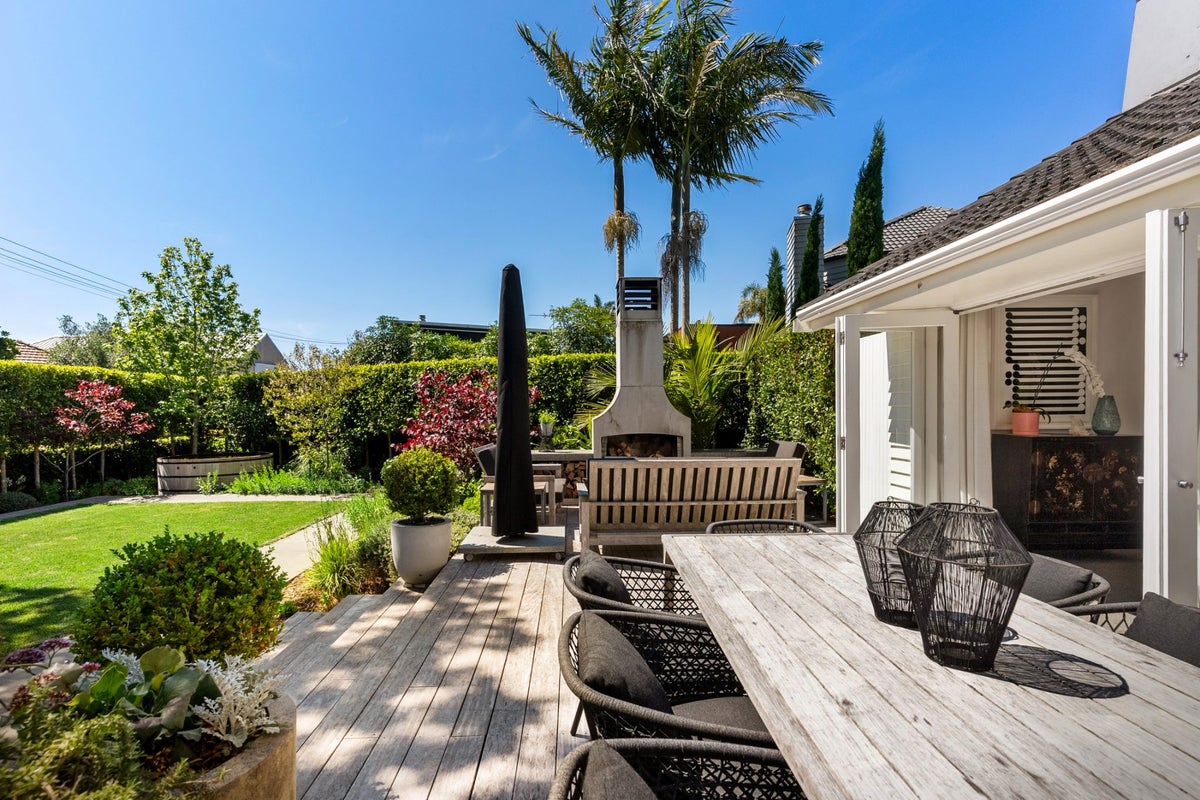 2 Crown Lane, Remuera, Auckland - Carousel 2