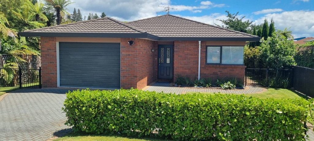 36A Larcy Road, Lynmore, Rotorua - Carousel 1