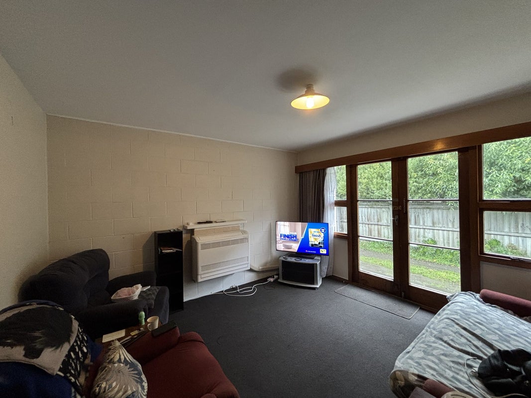 4/447 Hereford Street, Linwood, Christchurch - Carousel 1