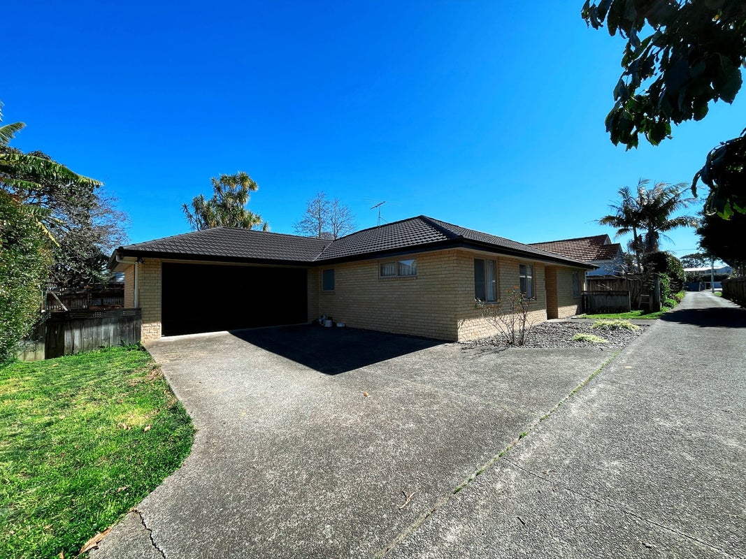 66A Canal Road, Avondale, Auckland - Carousel 1