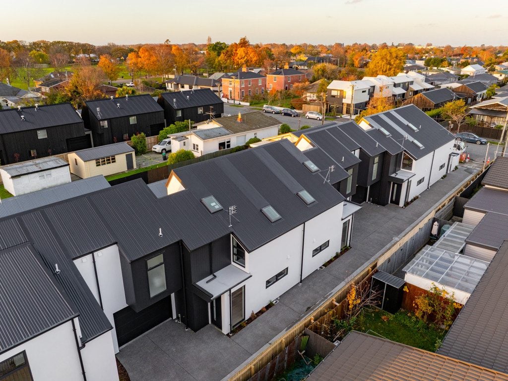 2/25 Allard Street, Edgeware, Christchurch - Carousel 10