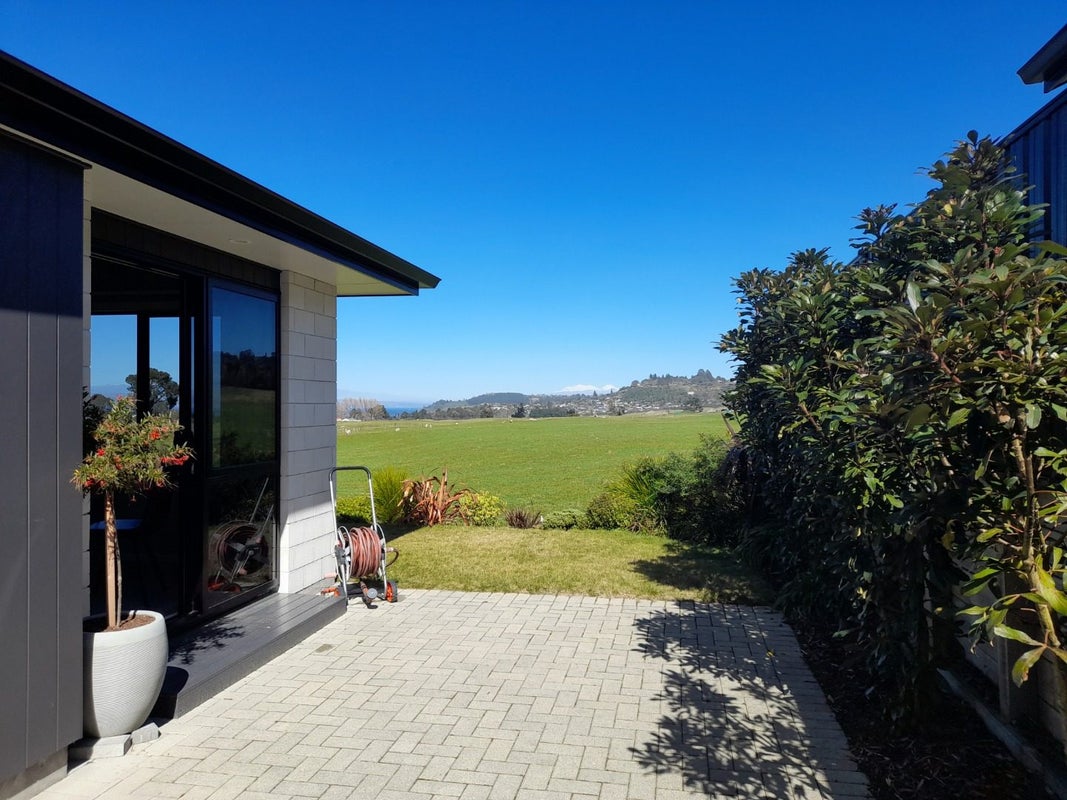 7 Mayfly Grove, Nukuhau, Taupo - Carousel 16
