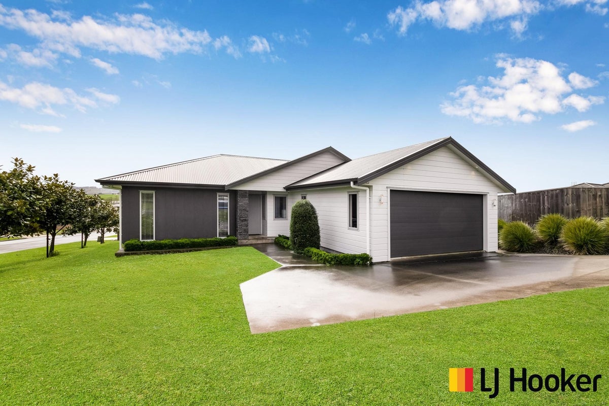 12 Harriet Johnston Drive, Pokeno - Carousel 1