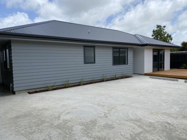 77A Guy Avenue, Takaro, Palmerston North - Carousel 1