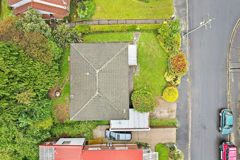 2 Holyrood Avenue, Wakari, Dunedin - Carousel 19