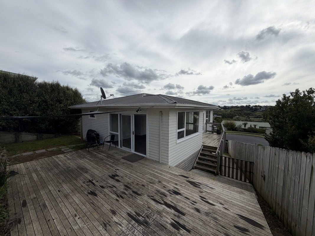 12A Arden Street, Gate Pa, Tauranga - Carousel 2