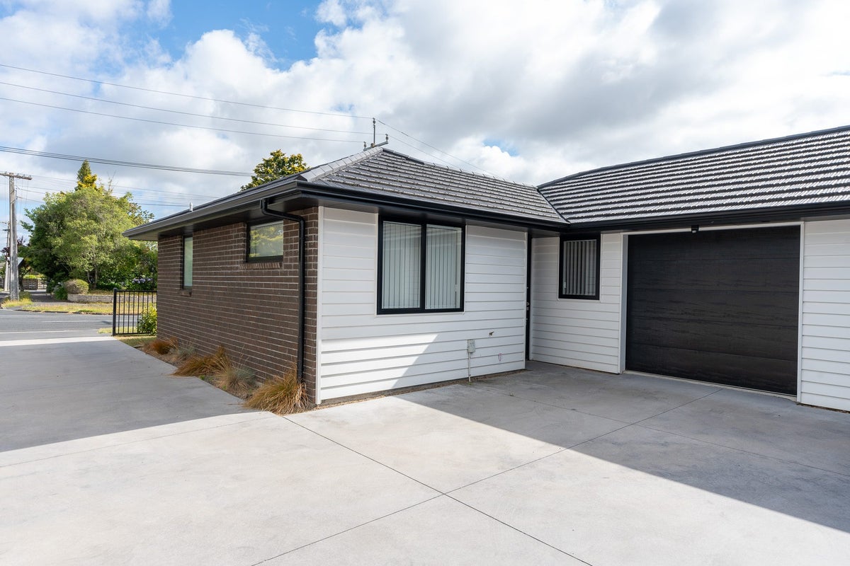 1/106 Mansel Avenue, Hillcrest, Hamilton - Carousel 1