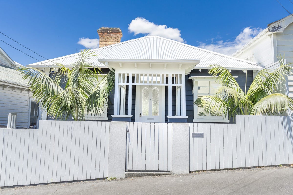 13 Anglesea Street, Freemans Bay, Auckland - Carousel 1