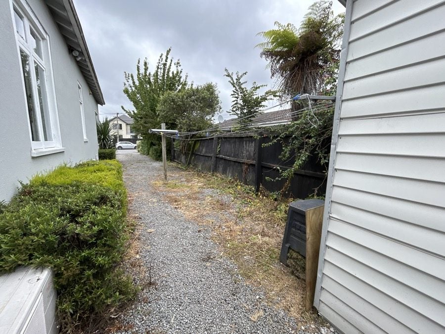47 Gresford Street, Edgeware, Christchurch - Carousel 20