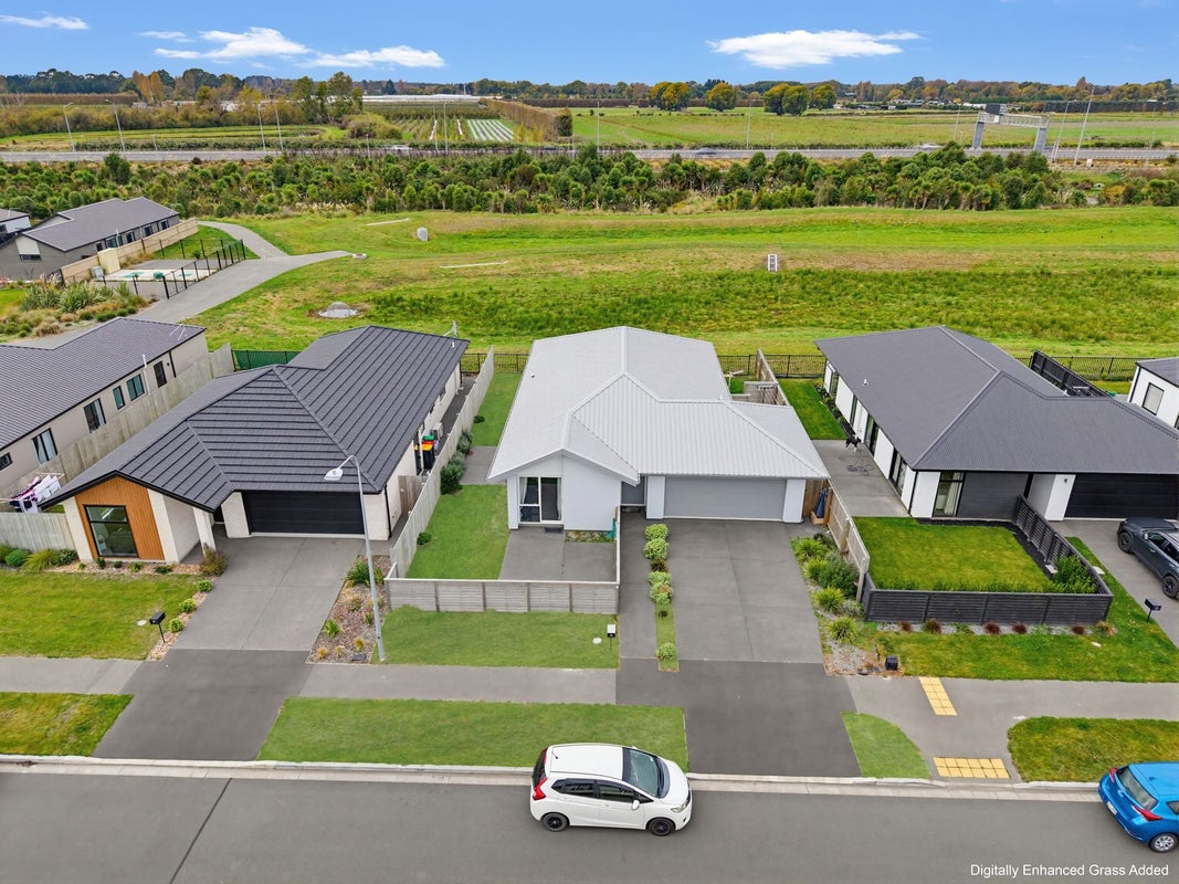 24 Arapawa Street, Belfast, Christchurch - Carousel 18