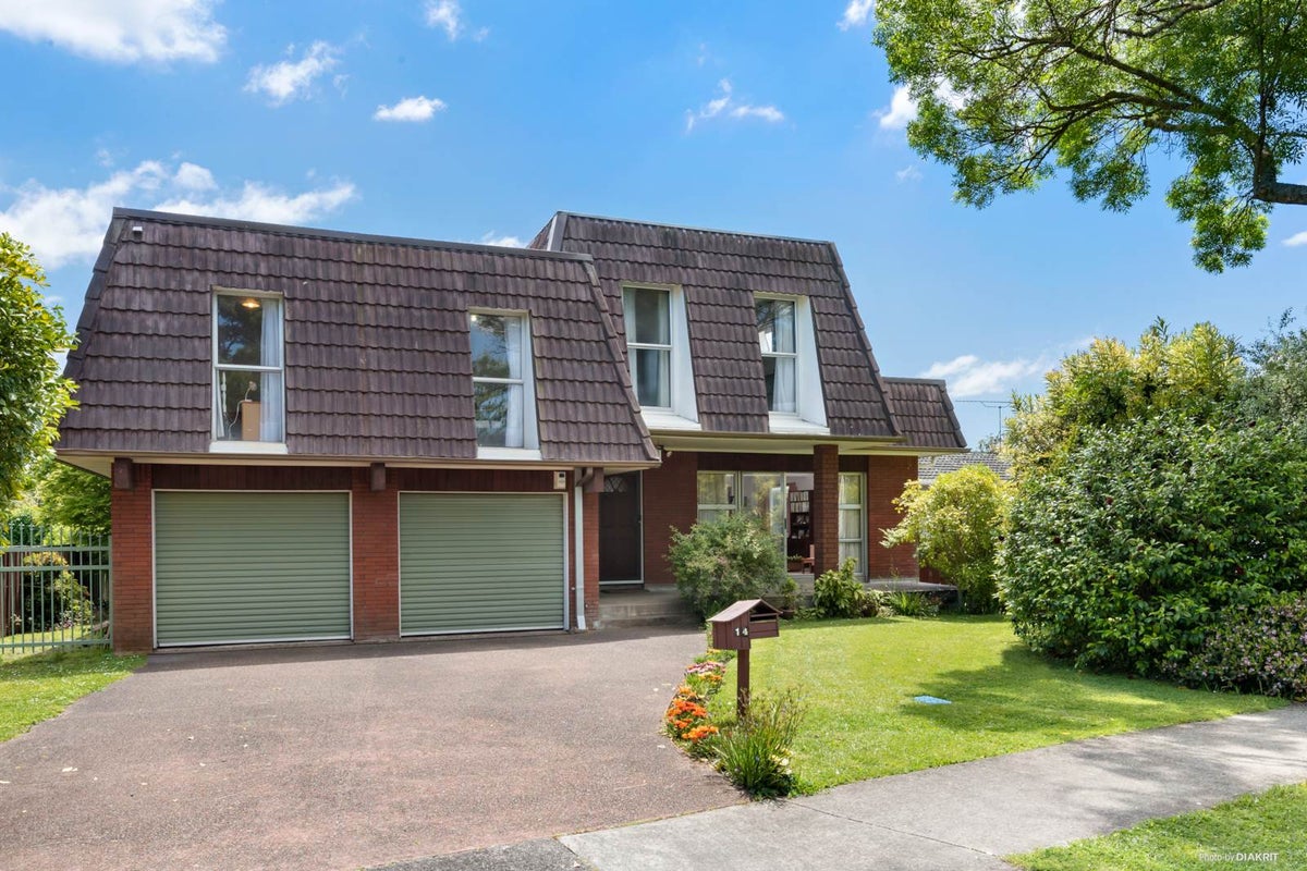14 Ashdown Place, Pahurehure, Papakura - Carousel 1