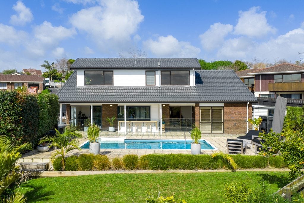 36 Galloway Crescent, Farm Cove, Auckland - Carousel 2