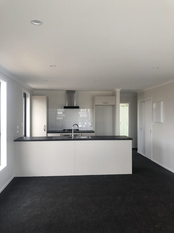 70 Pragma Rise, Huntington, Hamilton - Carousel 2