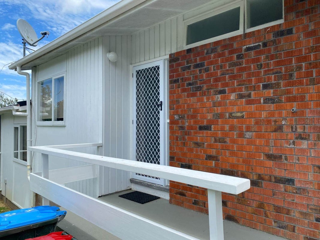 3/5 Thatcher Street, Mission Bay, Auckland - Carousel 1