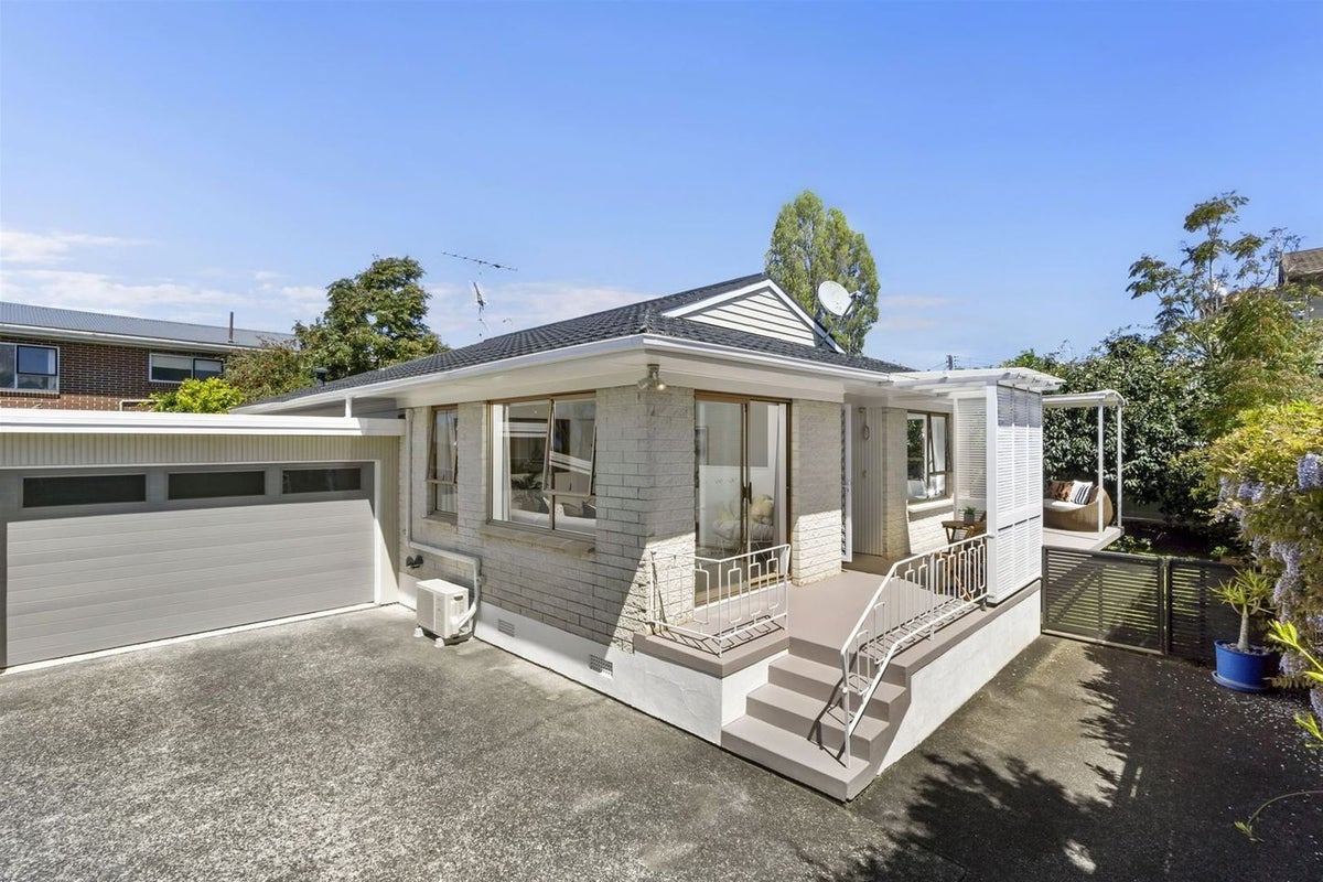 3/22 Alma Road, Milford, Auckland - Carousel 1