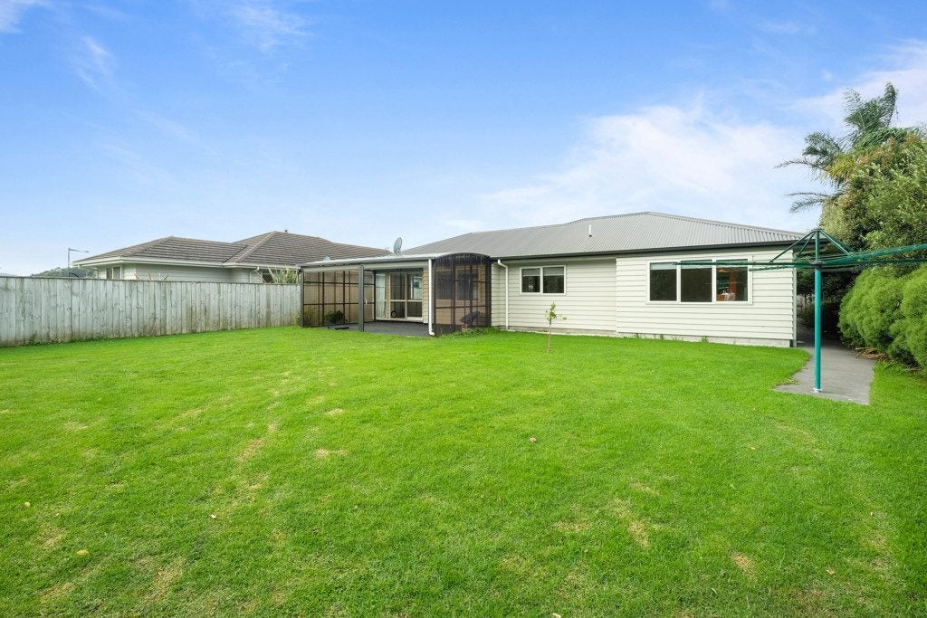 100 Hamilton Drive, Wainui, Gisborne - Carousel 30