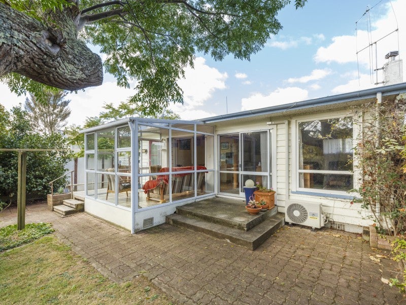 22 Duke Street, Feilding, Feilding - Carousel 1