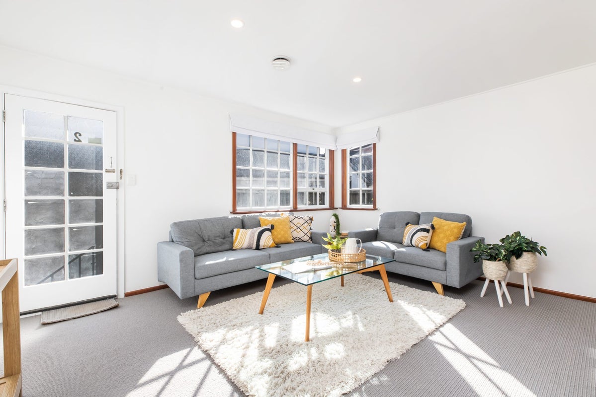 2/276 Stanmore Road, Richmond, Christchurch - Carousel 2