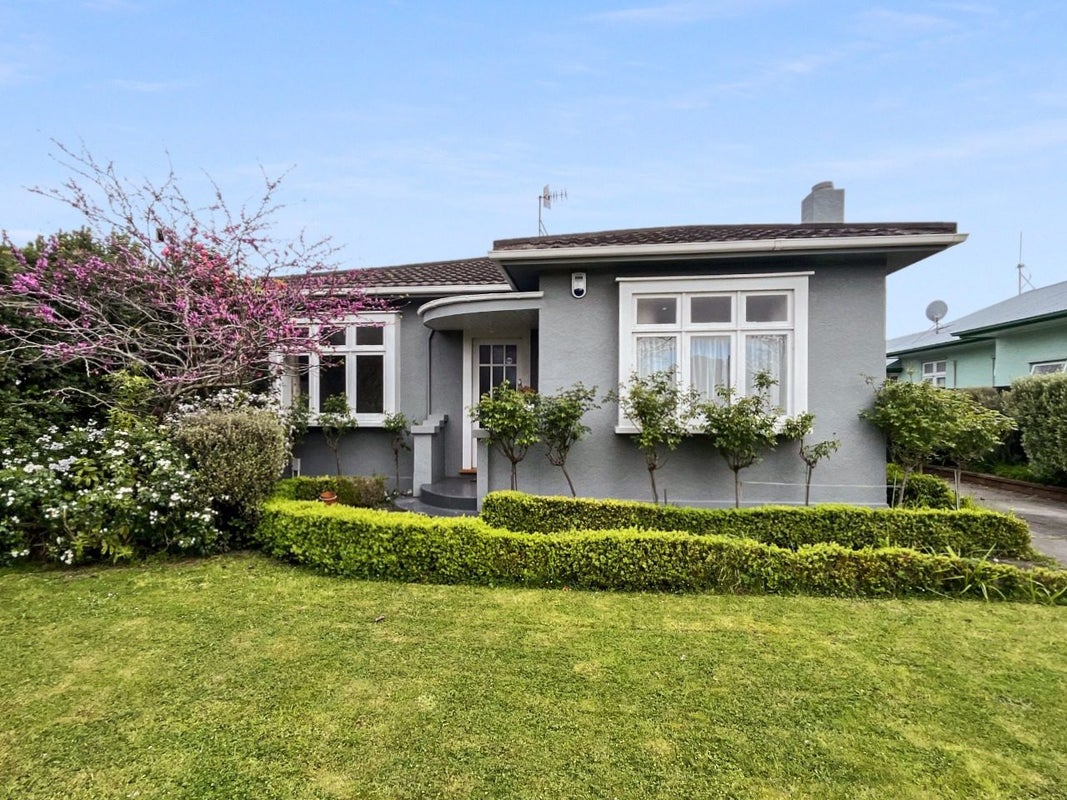 38 Guy Avenue, Takaro, Palmerston North - Carousel 1
