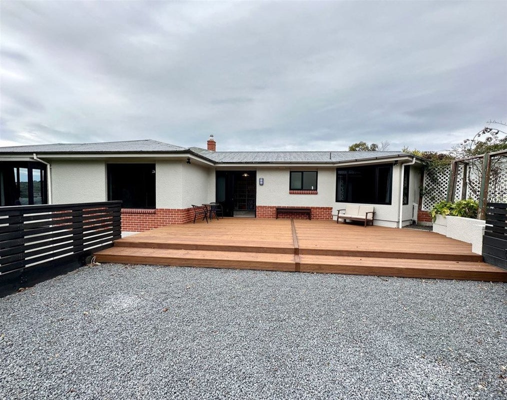 236 Clyde Street, Balclutha - Carousel 2